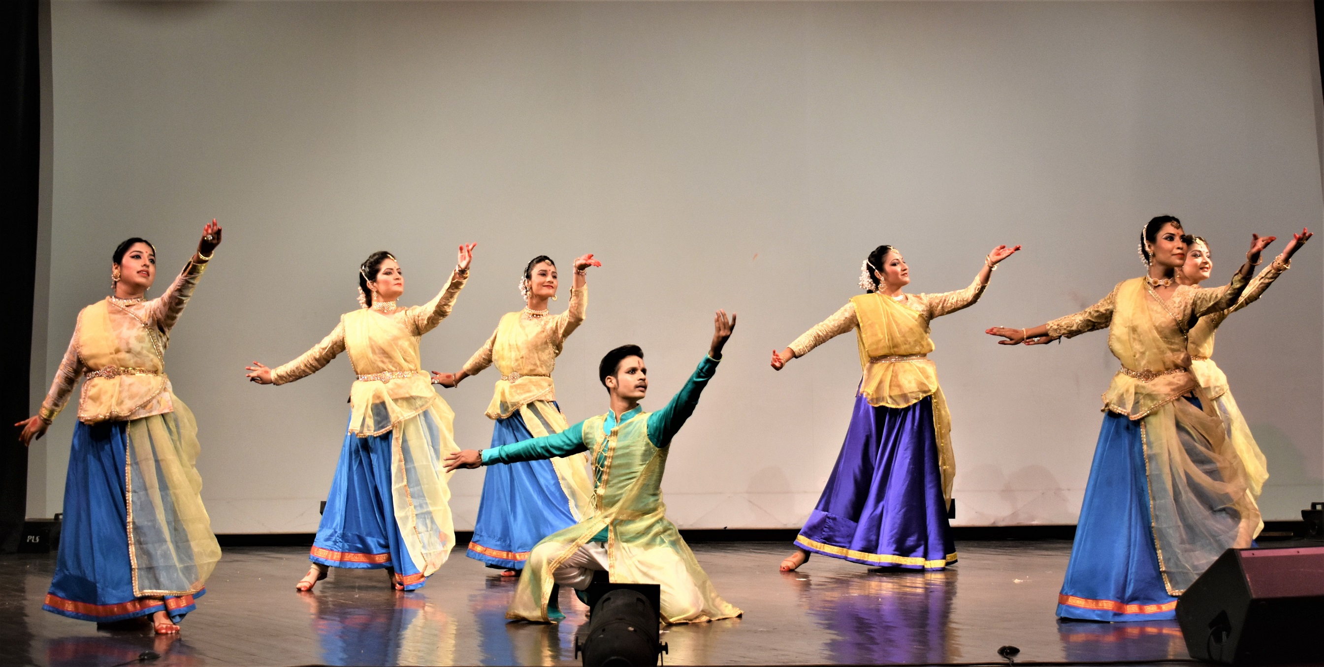 the-traditions-of-jaipur-kathak-gharana-come-alive-at-jkk